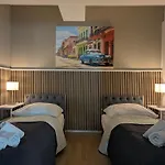Place Naehe Marienplatz Mit 2 Schlafzimmer 70 Qm Jennifer Lejlighed